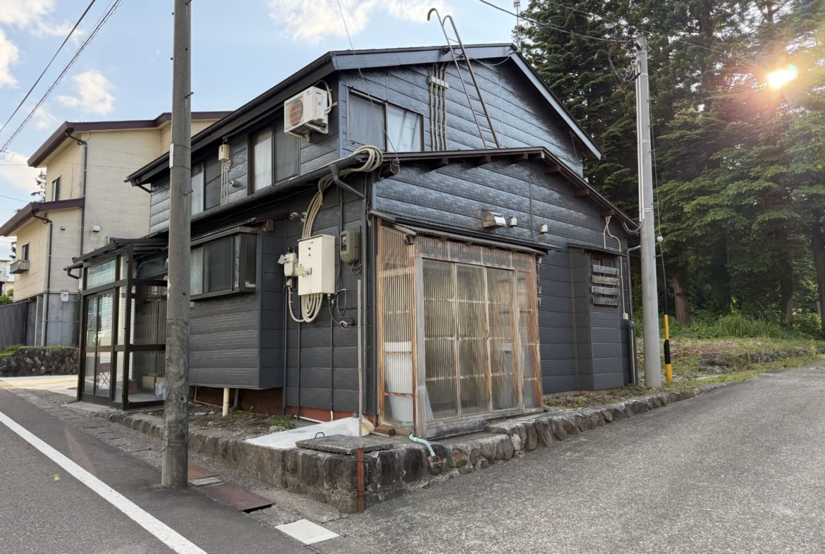 Myoko Kogen Station Fully Furnished Operational Ryokan